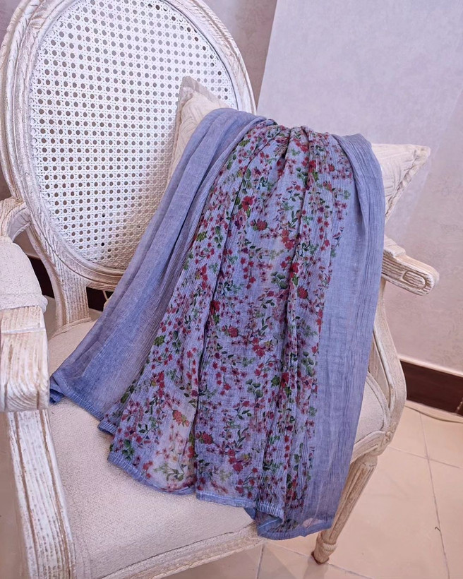 شال نخی نصف گلدار نصف ساده وارداتی
