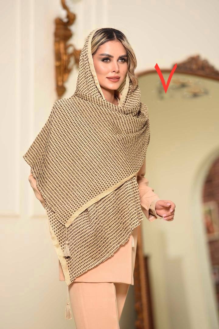 شال پلیسه نخی میکس کرم جنس اعلا