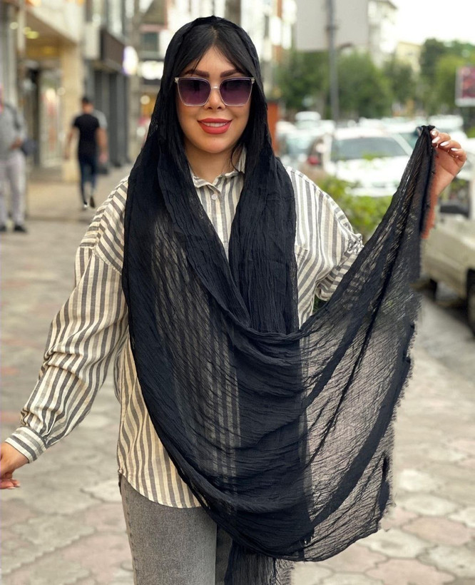 شال کنفی مشکی هنرمندی