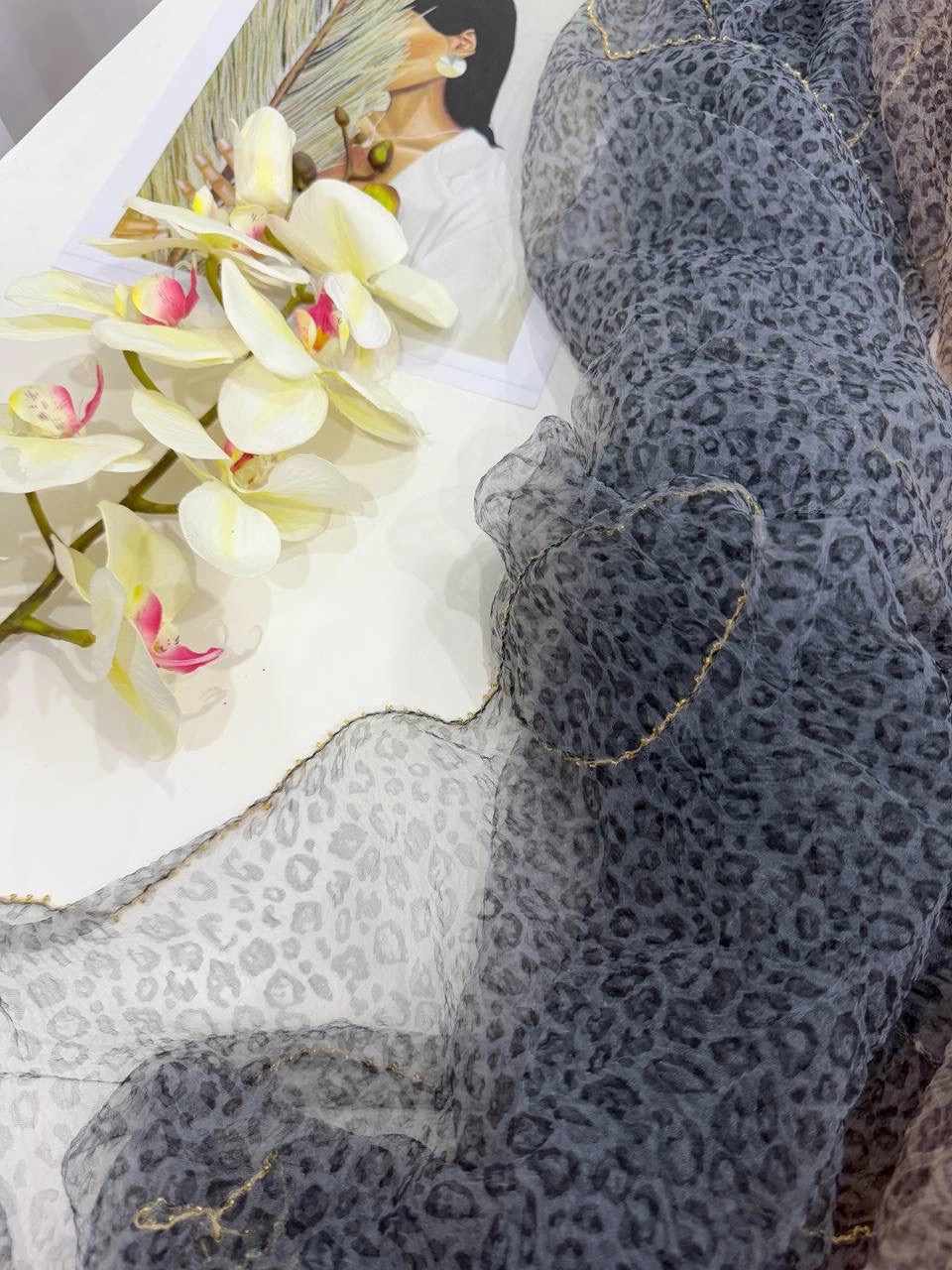 قهوه ای