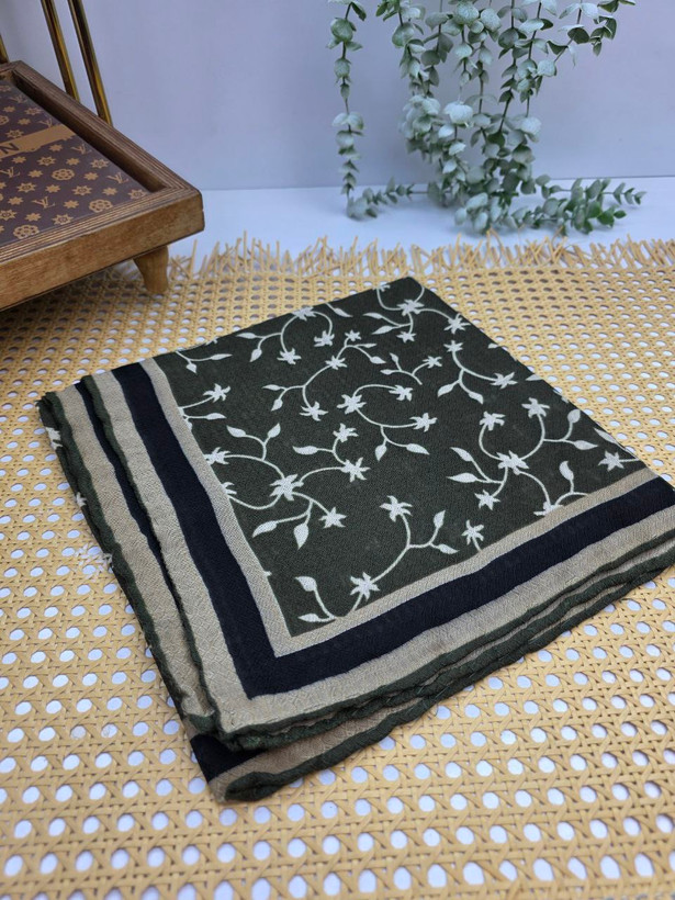 روسری نخی دست دوز پاییزه قواره ۱۲۵