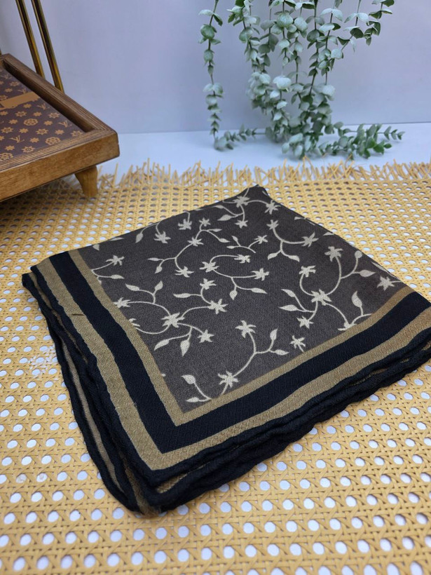 روسری نخی دست دوز پاییزه قواره ۱۲۵