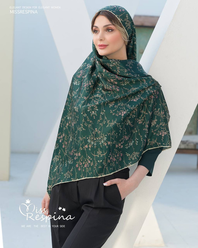 روسری ابریشم مامی دست دوز وارداتی قواره ۱۰۰ با تنوع خیلی زیاد